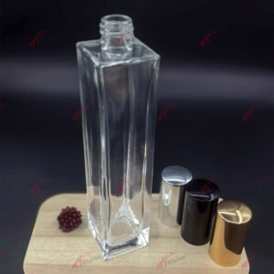 100ml square screw mouth perfume bottle CTFL16437